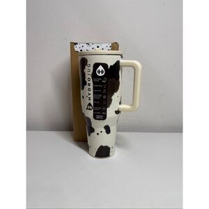 NIB HydroJug Cow Print 40 Oz Tumbler